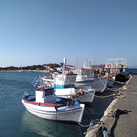 Theofanis Studios Agia Anna  Esterno foto