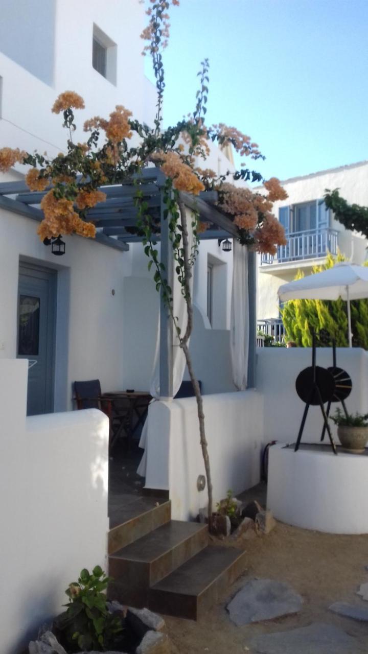 Theofanis Studios Agia Anna  Esterno foto
